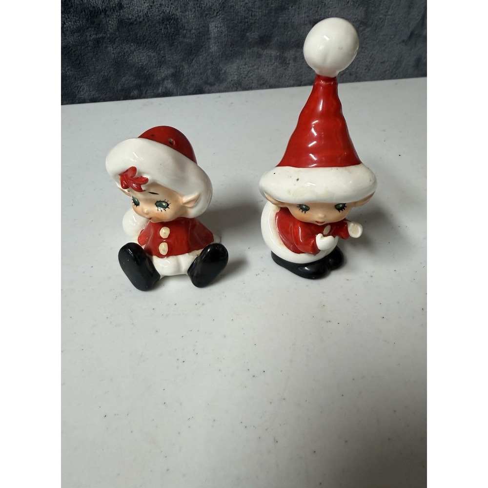 Vintage Christmas Santa Santakins  Elf Salt & Pepper Shakers Pixie